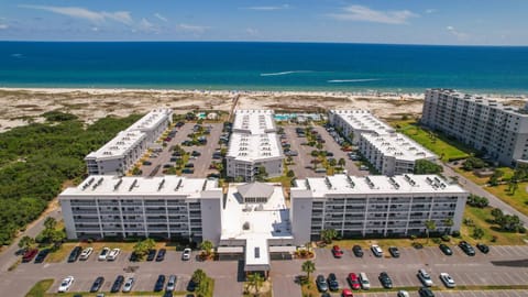 Property building, Day, Bird's eye view, Sea view
