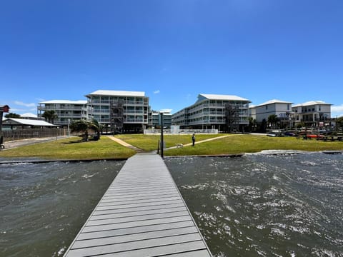 Lagoon Run House in West Beach