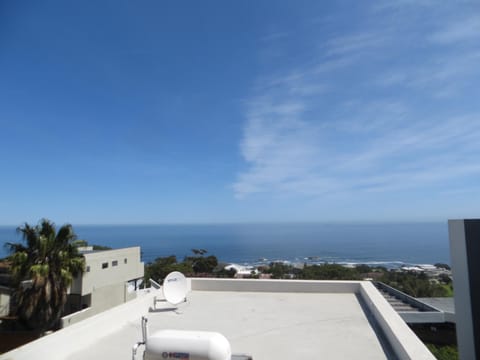 Day, View (from property/room), Sea view