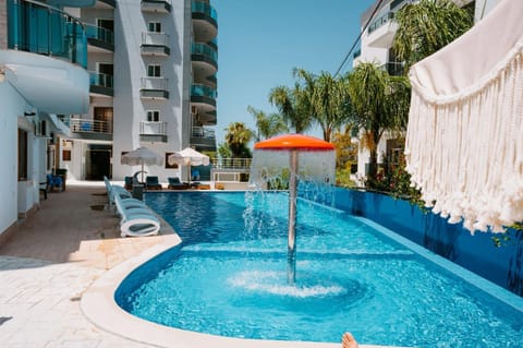 Pool view, Swimming pool
