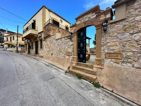 Property building, Neighbourhood, Street view