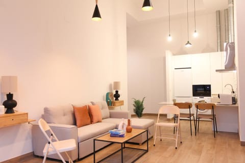 TV and multimedia, Kitchen or kitchenette, Living room, Dining area