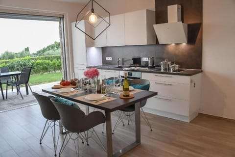 Sunset Suite Lazise - 4 Apartment in Lazise