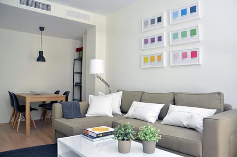 Living room, Dining area