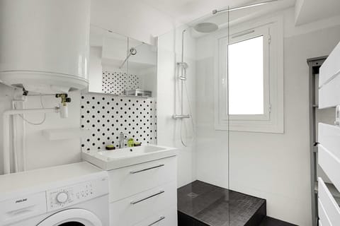 Chic apartment - 1BR-4P - Next to Paris Apartment in Île-de-France