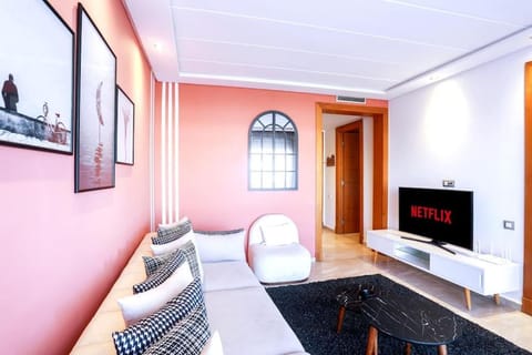 TV and multimedia, Seating area