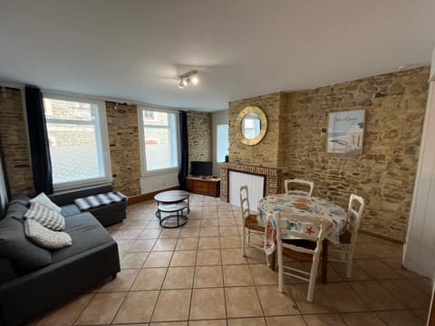 Le Chatillon avec Jardin 2 km Plage Wimereux Apartment in Wimereux