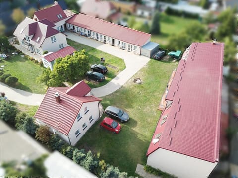 Property building, Bird's eye view, Location