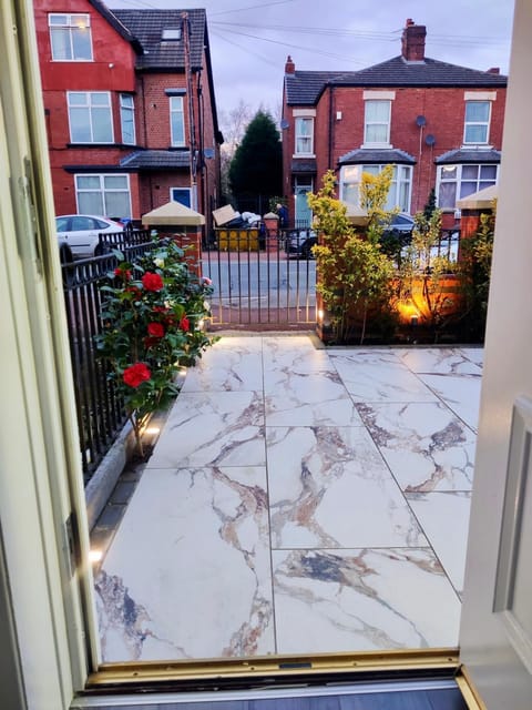 Patio, Day, Street view