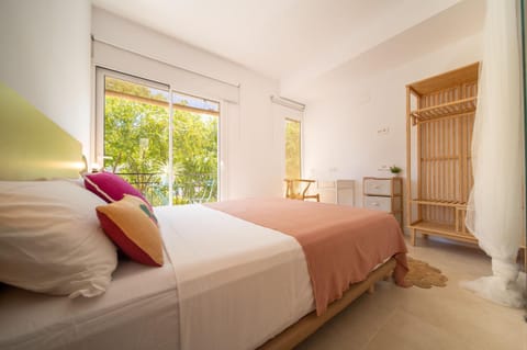 Bathroom, Bedroom