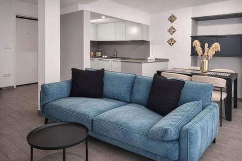 Kitchen or kitchenette, Living room, Dining area
