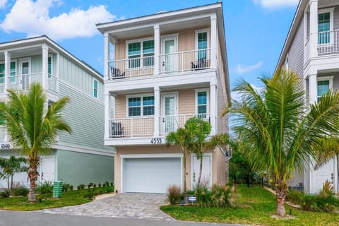 Shore To Escape at Hunter's Point House in Cortez