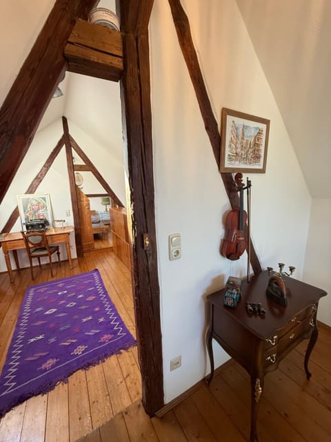 Gemütliches Scheunenfachwerkhaus nahe Frankfurt mit Glasfaser und Klima House in Frankfurt