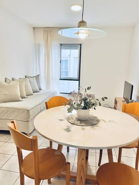 TV and multimedia, Living room, Dining area