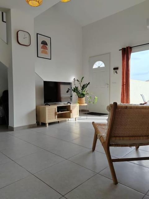 Chez Roberto/Jardin/Parking Apartment in Provence-Alpes-Côte d'Azur