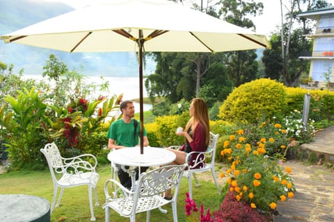 Restaurant/places to eat, Garden