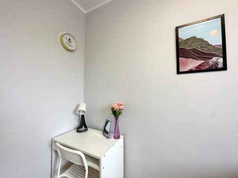 Decorative detail, hair dresser