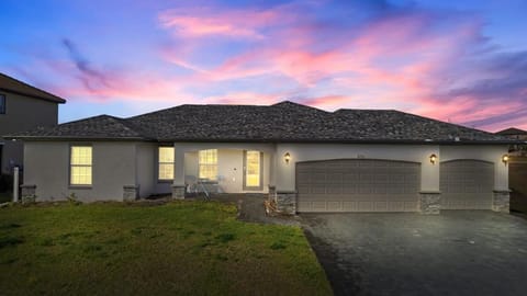 The Cape Escape Pet-Friendly Sleeps 7 House in Cape Coral