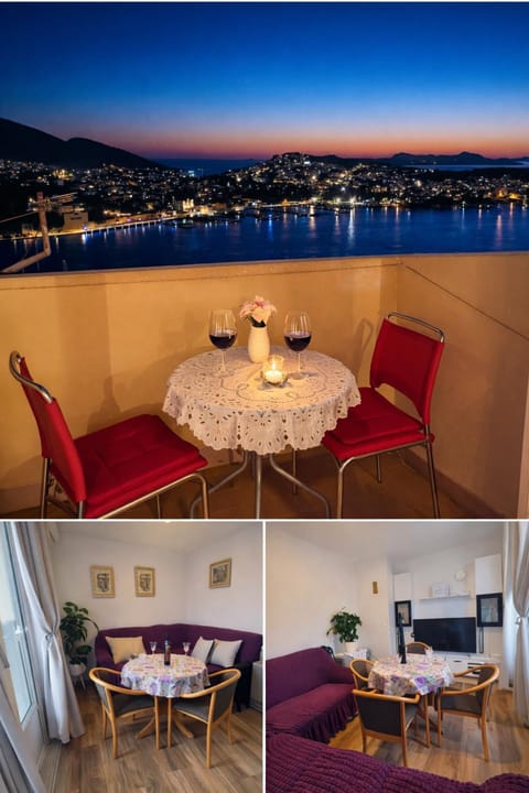 Natural landscape, View (from property/room), Balcony/Terrace, Living room, Seating area