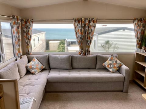 Living room, Sea view
