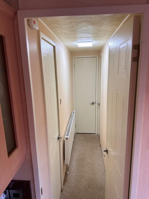 Atlas 2 Bedroom Caravan - Located in Uddingston, Glasgow at Maryville Caravan Site Apartment in Glasgow