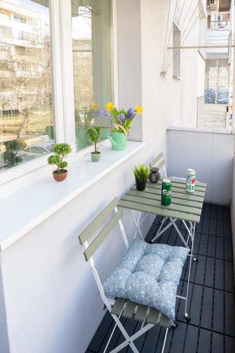 Day, View (from property/room), Balcony/Terrace, Balcony/Terrace, Seating area, Sunrise