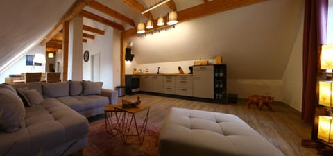 Kitchen or kitchenette, Living room, Seating area