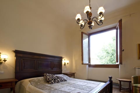 Bed, Decorative detail