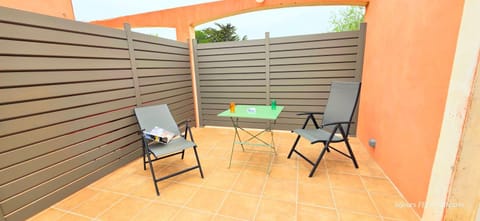 Patio, Balcony/Terrace