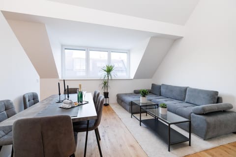 Living room, Seating area, Dining area, City view, internet, internet, kitchen, kitchen, air conditioner, air conditioner