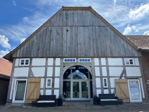 Property building, Facade/entrance, Landmark view