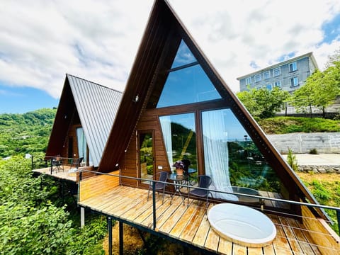 Property building, Natural landscape, View (from property/room), Balcony/Terrace, Garden view