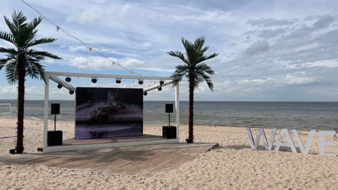 Nearby landmark, Beach, Evening entertainment, Sea view
