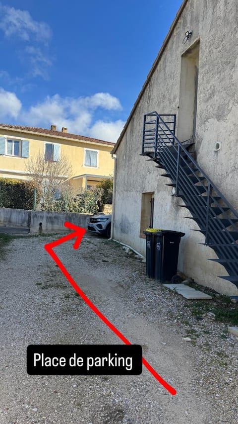 Spacieux studio 2 à 3 personnes au pied du Ventoux km Zéro Apartment in Bédoin