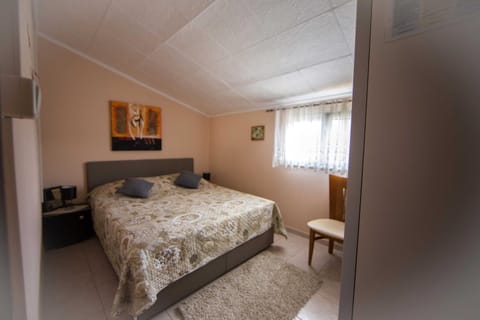 Holiday House Rusticana Sali, Dugi otok near NP Kornati Bed and Breakfast in Zadar County