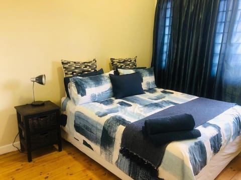 Charming, Central 1 Bed apartment Apartment in Sea Point
