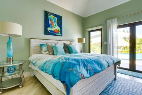 Luxury Villa, Perfect for Groups. Stunning Pool. Allamanda del Mar Villa in Stann Creek District