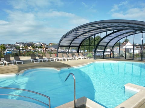 Mobil-home luxueux à Jullouville, 200m plage, piscine chauffée, pour 6 personnes - FR-1-361A-73 House in Jullouville