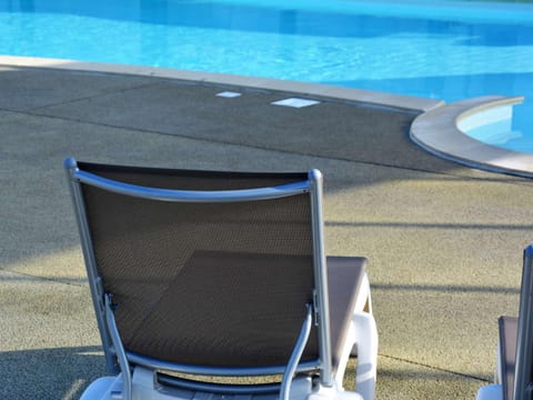 Mobil-home tout confort près de la plage avec piscine chauffée, 3 chambres, terrasse et parking - FR-1-361A-74 House in Jullouville