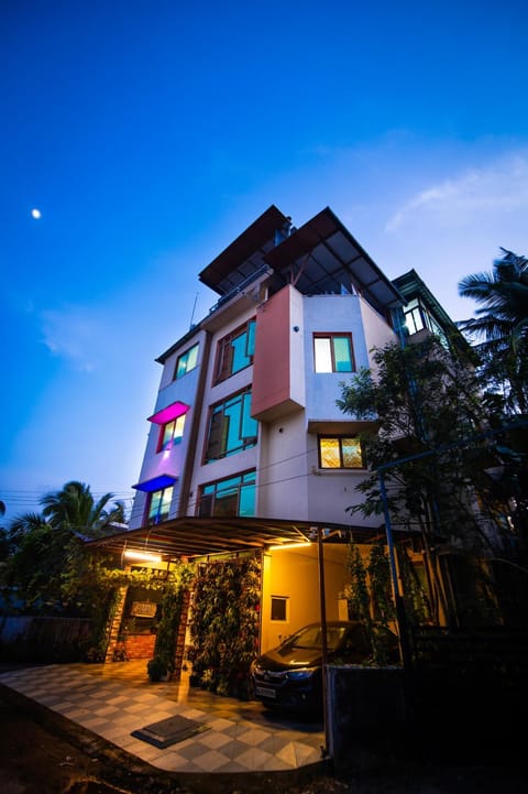 Property building, Night