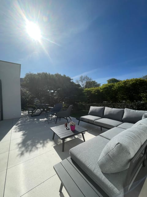 Suite & Vins - Gîte d’exception Bed and Breakfast in Wallonia, Belgium