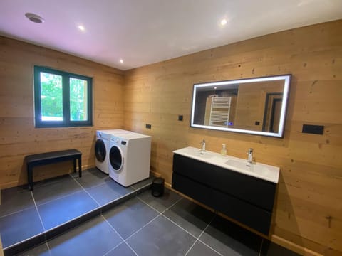 Bathroom, towels, washing machine, dryer