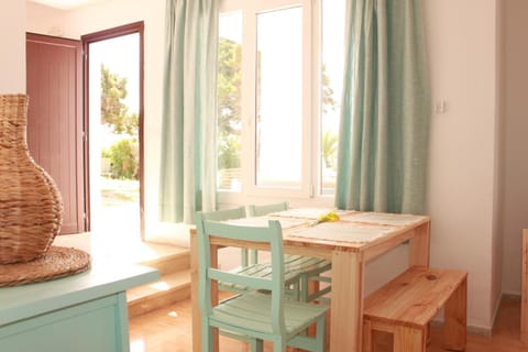 Natural landscape, Dining area
