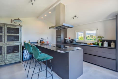 Casa Grotti: Charm & Comfort vicino al Mare House in Pietrasanta