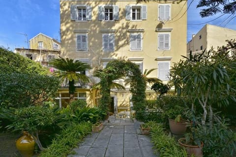 Property building, Garden