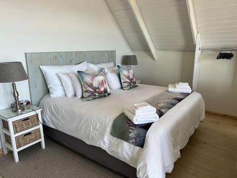 Tranquility Betty's Bay Apartment in Cape Town