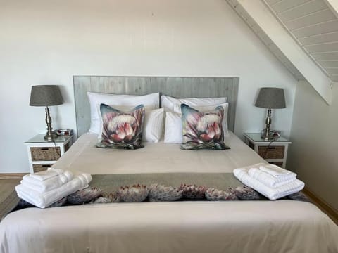 Tranquility Betty's Bay Apartment in Cape Town