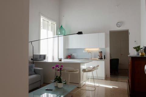 Communal lounge/ TV room, Kitchen or kitchenette, Lounge or bar, kitchen