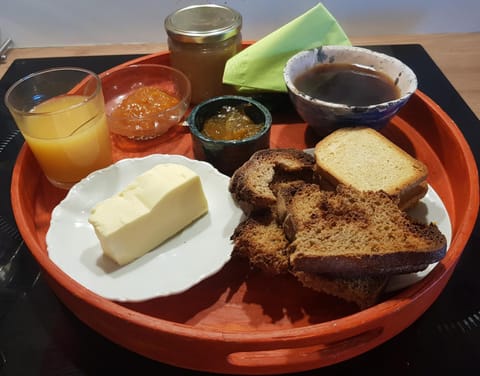 Food and drinks, Food, Breakfast, Continental breakfast, Drinks