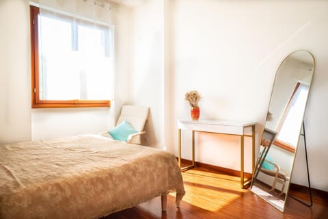 Ampio attico con terrazzo con vista, centrale, parcheggio gratis Apartment in Milano Marittima